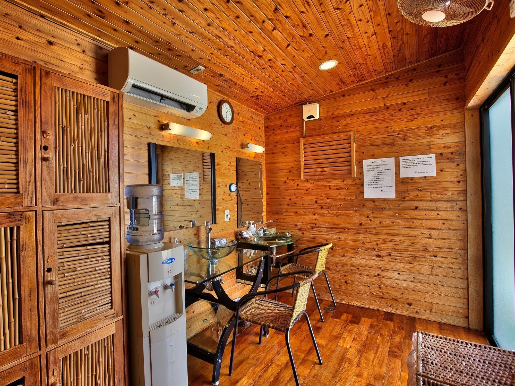 Wood Pecker Nakijin Exterior foto